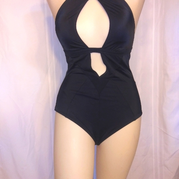 Adore Me One Piece Swimsuit - Picture 2 of 5